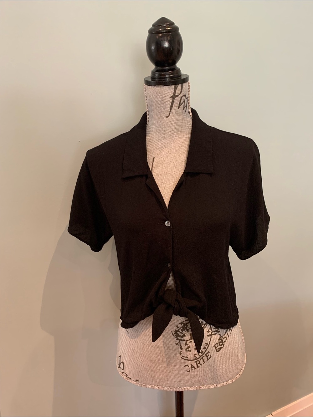 Wilfred Black Tie-Front Button Down Shirt